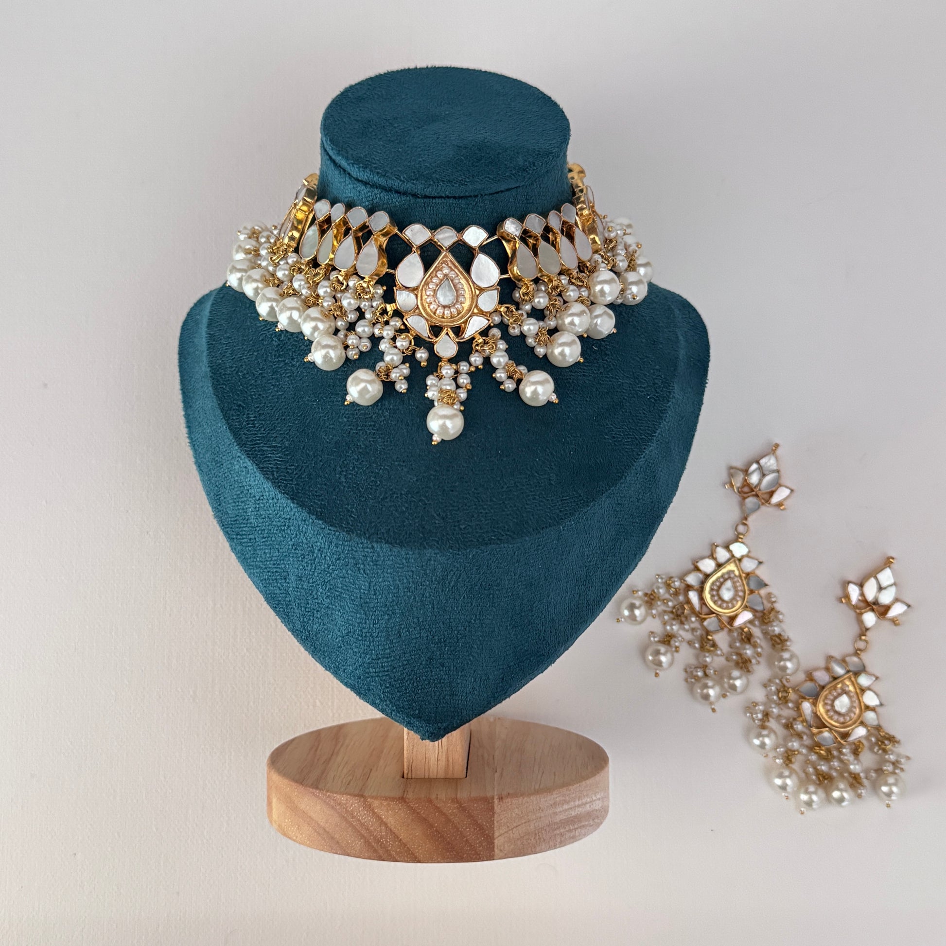 The Kiara Pearl Dynasty Set - full jewellery set with earrings